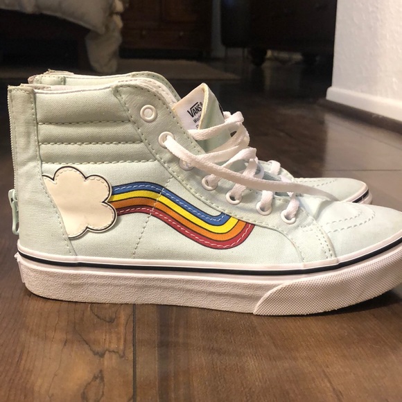 rainbow vans size 4